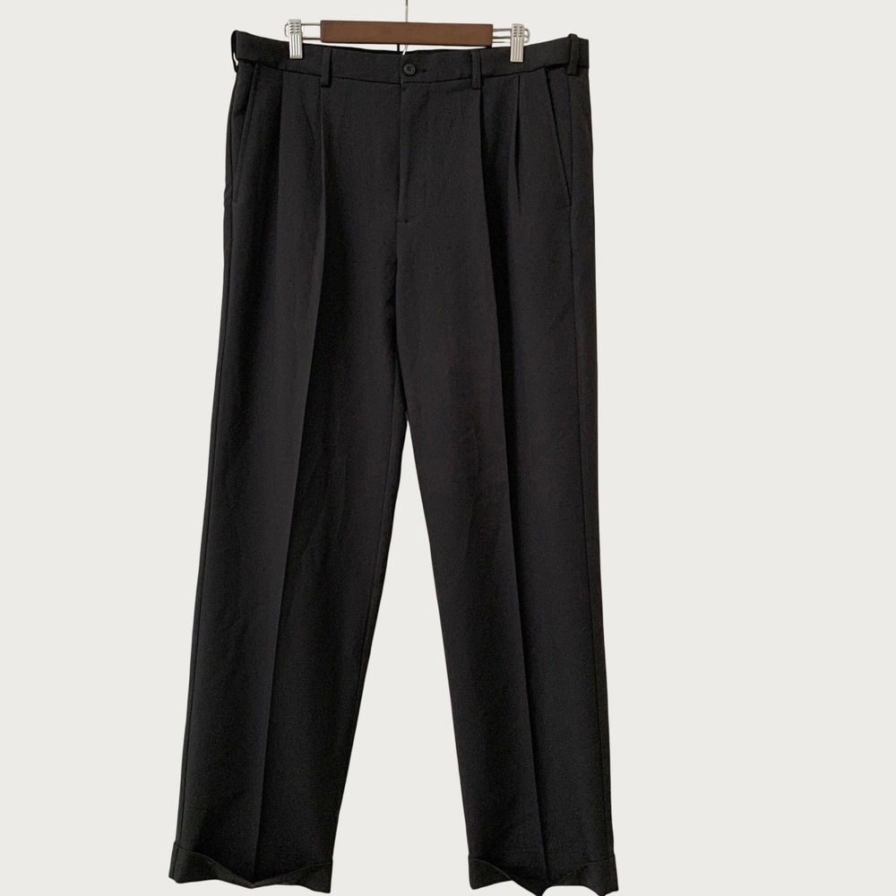 PGA Tour Golf Pants Men 36x32 Black Pleated Expandable Waist Straight Cuffed Hem